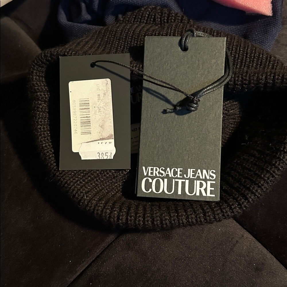 Versace cap - Picture 3 of 4